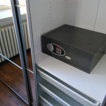 Apartment 4 Sterne Wohnen Zum Alten Forsthof Am Schlosspark, App 3 Wunnerbor