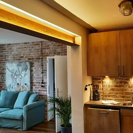 4 Sterne Wohnen Zum Alten Forsthof Am Schlosspark, App 3 Wunnerbor Apartment *